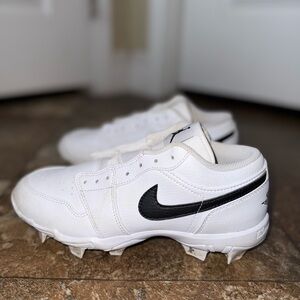 Nike White and Black Sports Cleats